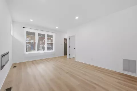 Living - 6029 S Artesian Ave, Chicago, IL 60629 photo 6 of 6