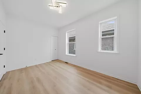Bedroom - 6029 S Artesian Ave, Chicago, IL 60629 photo 5 of 6