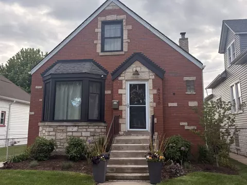 4230 N Moody Ave, Chicago, IL 60634