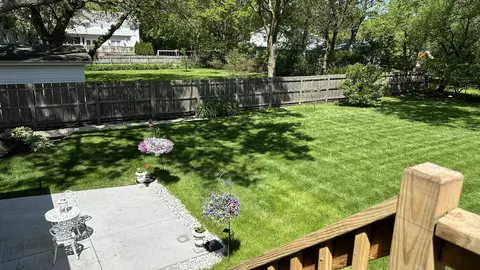 Exterior - 1530 Central Ave, Deerfield, IL 60015 photo 6 of 7