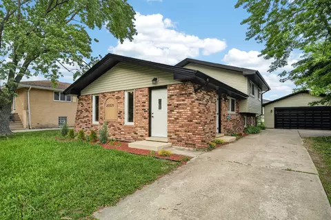 20031 Terrace Ave, Lynwood, IL 60411