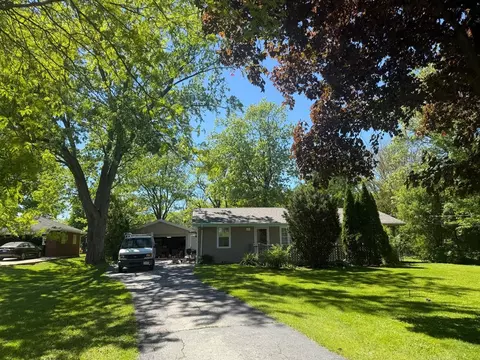 6306 Western Ave, Willowbrook, IL 60527