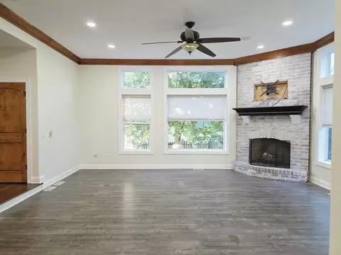 Living - Undisclosed, Plainfield, IL 60585 photo 4 of 10