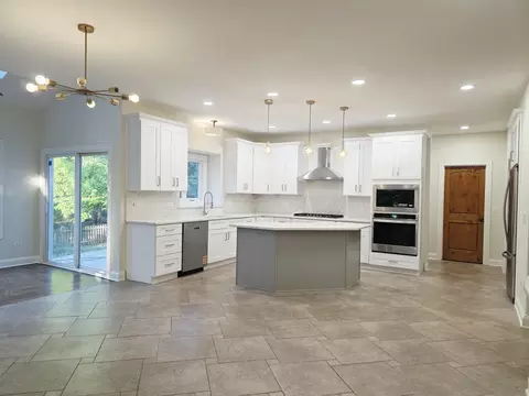 Kitchen - Undisclosed, Plainfield, IL 60585 photo 3 of 7