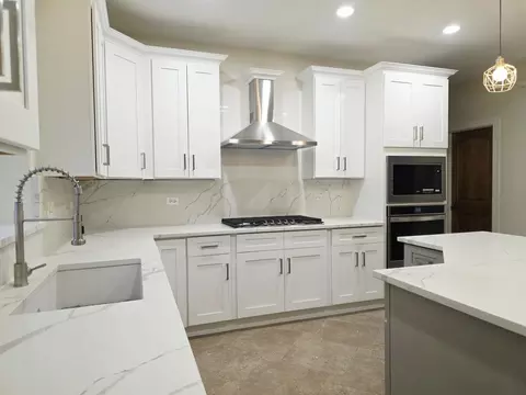 Kitchen - Undisclosed, Plainfield, IL 60585 photo 6 of 7