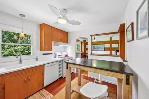 Kitchen - 320 Illinois Blvd, Hoffman Estates, IL 60169 photo 1 of 3