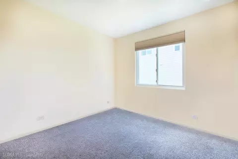 Bedroom - 1902 Doolin Ave, Mchenry, IL 60050 photo 3 of 5