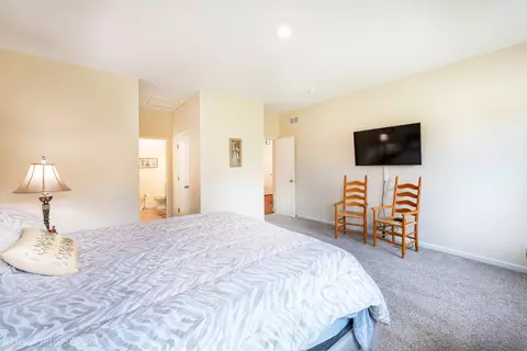 Bedroom - 1902 Doolin Ave, Mchenry, IL 60050 photo 2 of 5