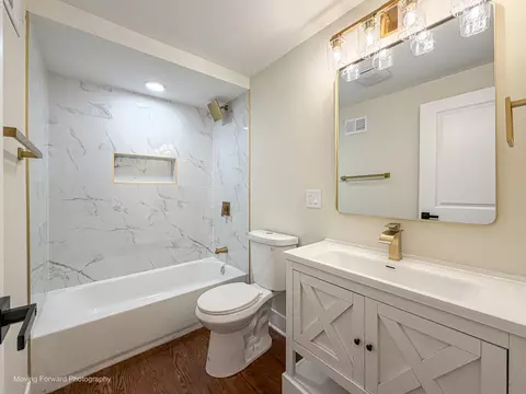 Bath - 2616 S 11th Ave, Broadview, IL 60155 photo 1 of 3