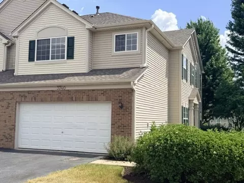 3740 Pope Ct #740-4, Plano, IL 60545
