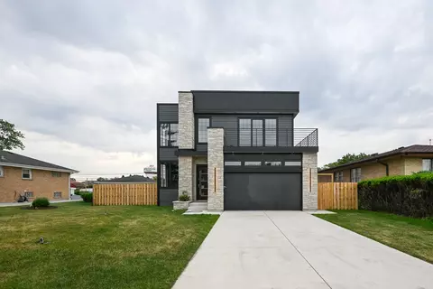 4015 Goss Ave, Schiller Park, IL 60176