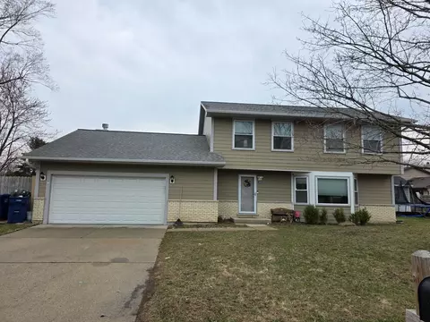 430 Gillings Dr, Gurnee, IL 60031