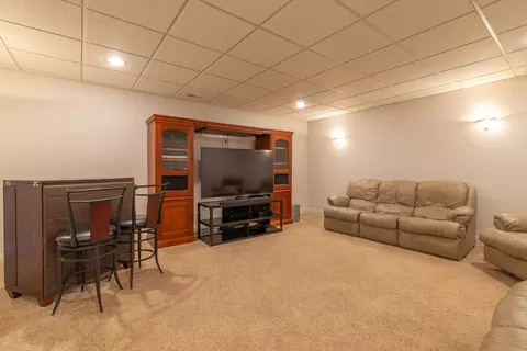 Living - 1021 Bertram Dr, Freeport, IL 61032 photo 4 of 4