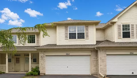 2065 Sunrise Cir #2065, Aurora, IL 60503