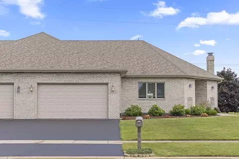 21392 Sea Ray Ln, Wilmington, IL 60481
