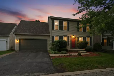 Exterior - 1763 Edith Ln, Aurora, IL 60504 photo 2 of 4