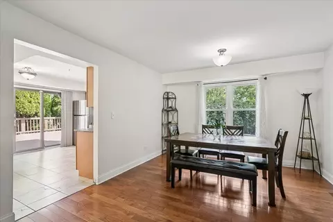 Dining - 115 Windjammer Ln, Third Lake, IL 60030 photo 2 of 2