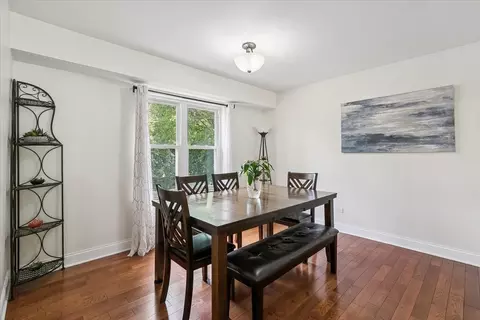 Dining - 115 Windjammer Ln, Third Lake, IL 60030 photo 1 of 2