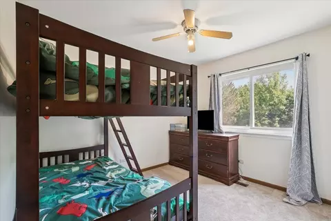 Bedroom - 115 Windjammer Ln, Third Lake, IL 60030 photo 4 of 4