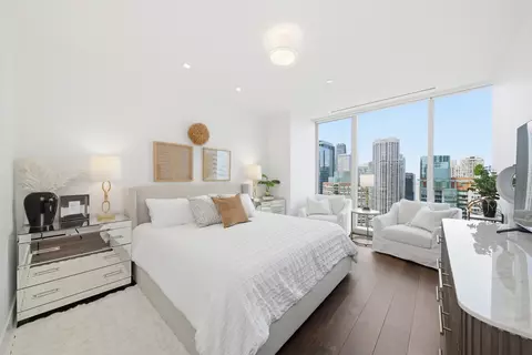 Bedroom - 363 E Wacker Dr #2708, Chicago, IL 60601 photo 2 of 3