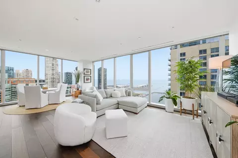 Living - 363 E Wacker Dr #2708, Chicago, IL 60601 photo 1 of 5