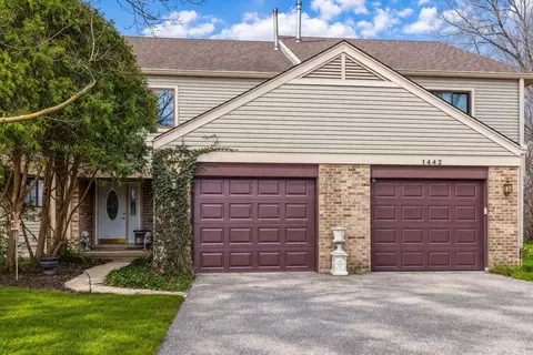 1440 Waukegan Rd, Deerfield, IL 60015