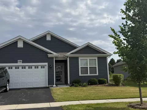1155 Heritage Ct, Pingree Grove, IL 60140