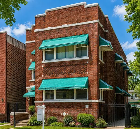 7208 S Calumet Ave, Chicago, IL 60619