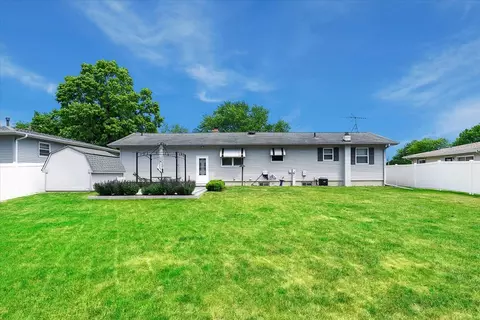 Exterior - 904 Obrien St, Harvard, IL 60033 photo 4 of 8