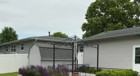 Exterior - 904 Obrien St, Harvard, IL 60033 photo 2 of 8