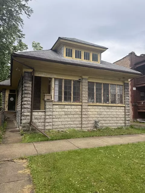 11548 S Normal Ave, Chicago, IL 60628