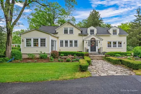 615 W Miller Rd, North Barrington, IL 60010