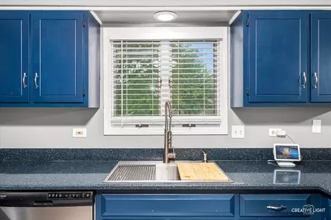 Kitchen - 1905 Hampton Ct E, Plainfield, IL 60586 photo 3 of 3