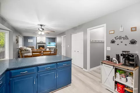 Kitchen - 1905 Hampton Ct E, Plainfield, IL 60586 photo 2 of 3