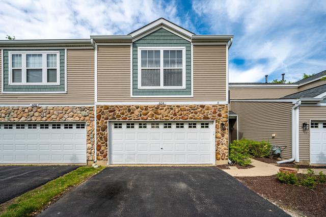 604 Blackstone Ct, Aurora, IL 60504