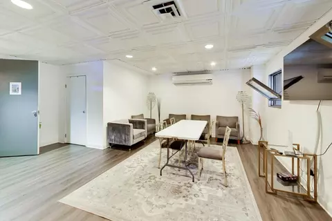 Other - 253 E Delaware Pl #12E, Chicago, IL 60611 photo 11 of 23