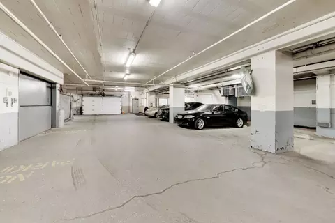 Exterior - 253 E Delaware Pl #12E, Chicago, IL 60611 photo 2 of 2