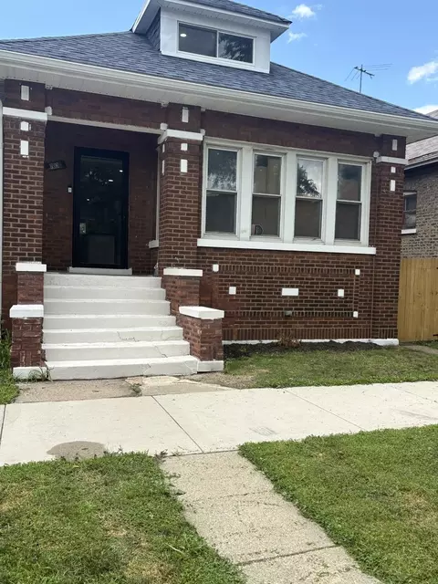 7832 S Vernon Ave, Chicago, IL 60619