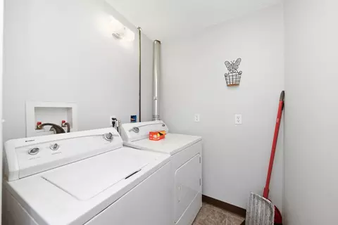 Other - 613 Webster St, Ottawa, IL 61350 photo 2 of 9