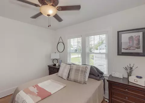 Bedroom - 2544 23rd Avenue A Ave, Moline, IL 61265 photo 4 of 11
