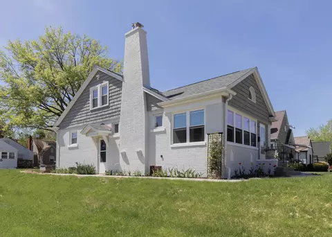 Exterior - 2544 23rd Avenue A Ave, Moline, IL 61265 photo 6 of 6