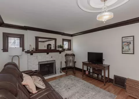 Living - 2544 23rd Avenue A Ave, Moline, IL 61265 photo 1 of 2