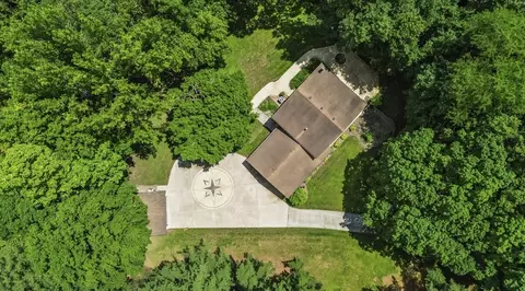 Exterior - 1368 E 16th Rd, Streator, IL 61364 photo 2 of 11