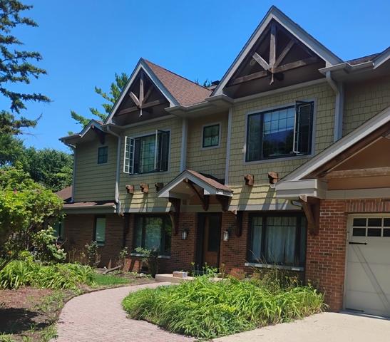 827 S Arlington Heights Rd, Arlington Heights, IL 60005