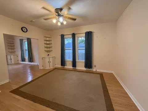 Living - 317 W Williams St, Dwight, IL 60420 photo 4 of 4