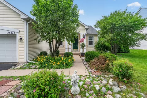 24218 Apple Creek Ln, Plainfield, IL 60586