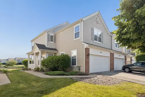 15342 Kenmare Cir, Manhattan, IL 60442