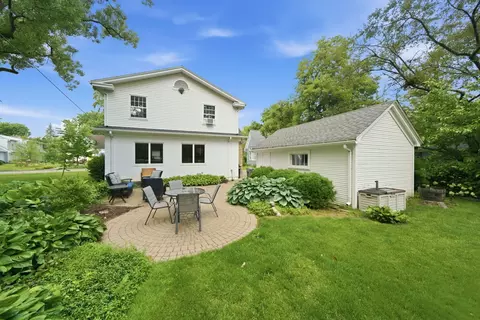 Exterior - 415 N Worth Ave, Elgin, IL 60123 photo 3 of 3