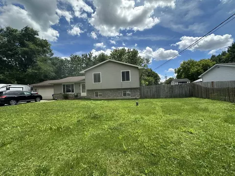 12087 W Blossom Ave, Beach Park, IL 60087