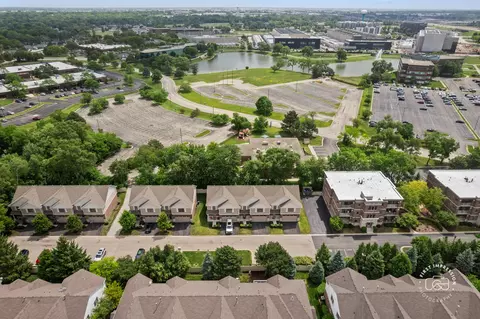 View/Area - 413 W Pierce Rd, Itasca, IL 60143 photo 3 of 5